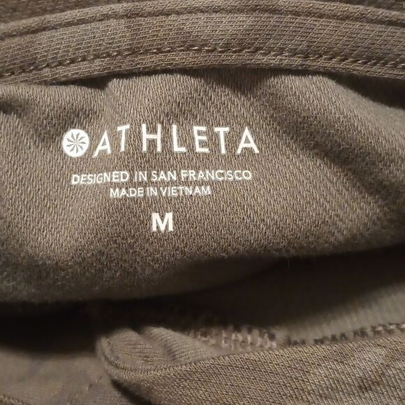 Athleta printed Farallon camo hoodie cropped pullover sweatshirt size M - Picture 6 of 7